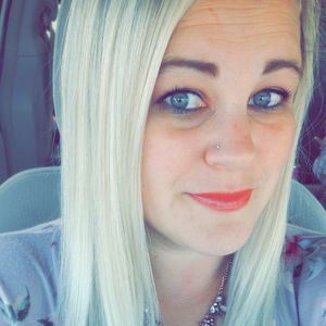 Meet your Posher, Toni